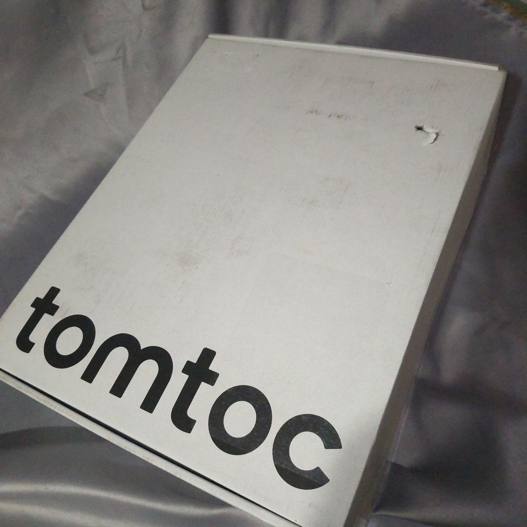 《新品》tomtoc 旅行リュック　40L 大容量　PC収納　黒