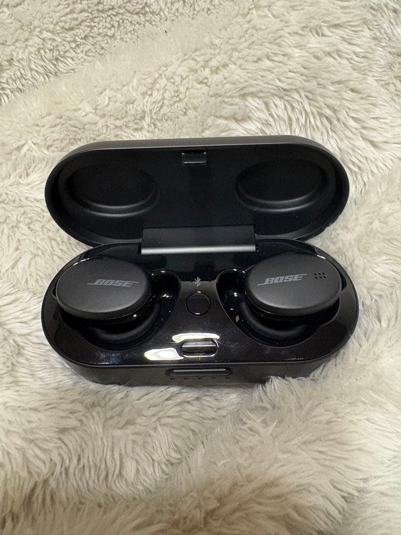 Bose Sport Earbuds ワイヤレスイヤフォン Amazon.com: Bose Sport Earbuds - Wireless Earphones - Bluetooth in