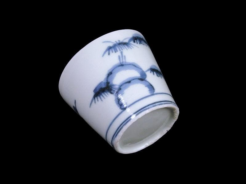 古伊万里 染付 雪輪に梅 雪輪に雪持ち笹 蕎麦猪口 833AS-CYr