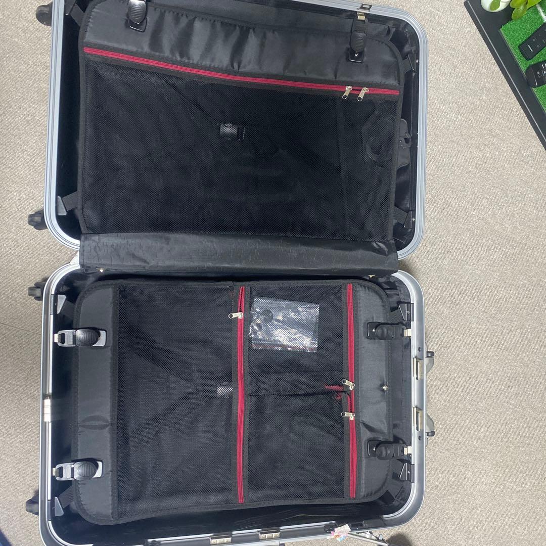 RIMOWA ブラック 中型キャリーケース RIMOWA ブラックキャリーケース