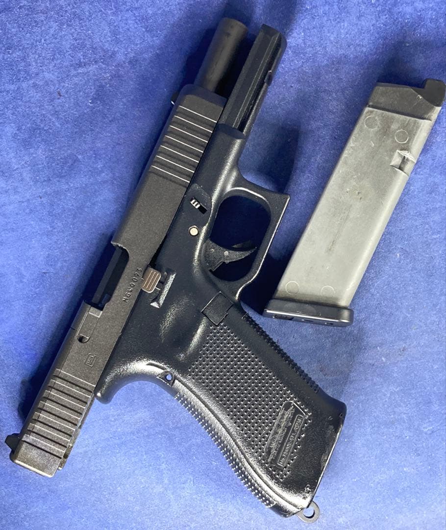 東京マルイ　グロック17 Gen5 MOS マウントスペーサー付　ガスブロ