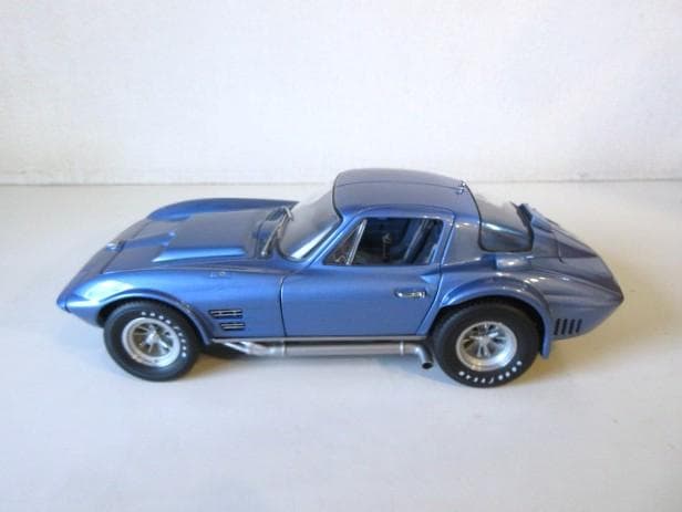 特価 exoto 1/18 コルベット Grand Sports Coupe②