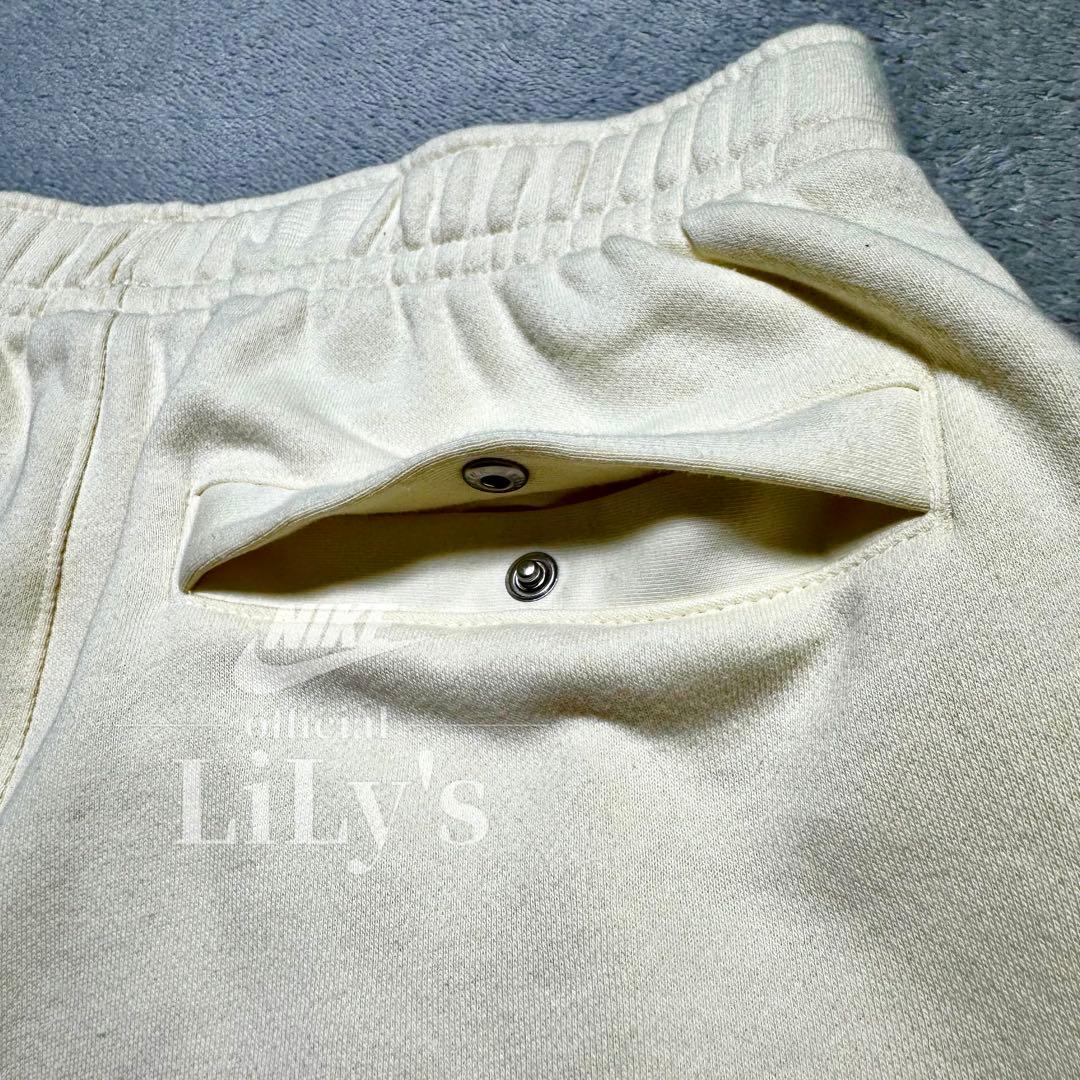 【Ｌサイズ】NIKE上下セットアップ　アイボリー　パーカー　ナイキ　新品未使用