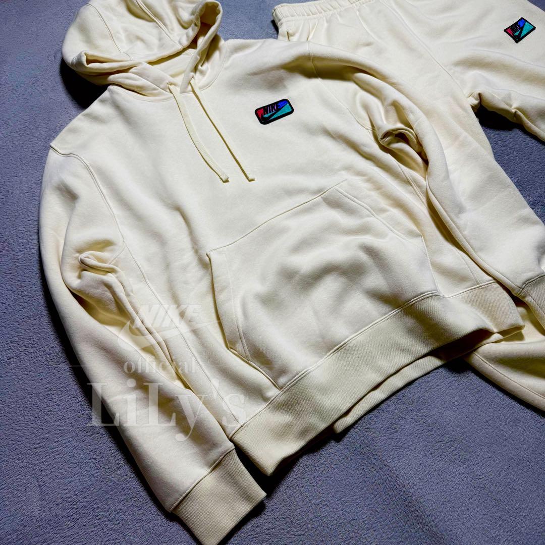 【Ｌサイズ】NIKE上下セットアップ　アイボリー　パーカー　ナイキ　新品未使用