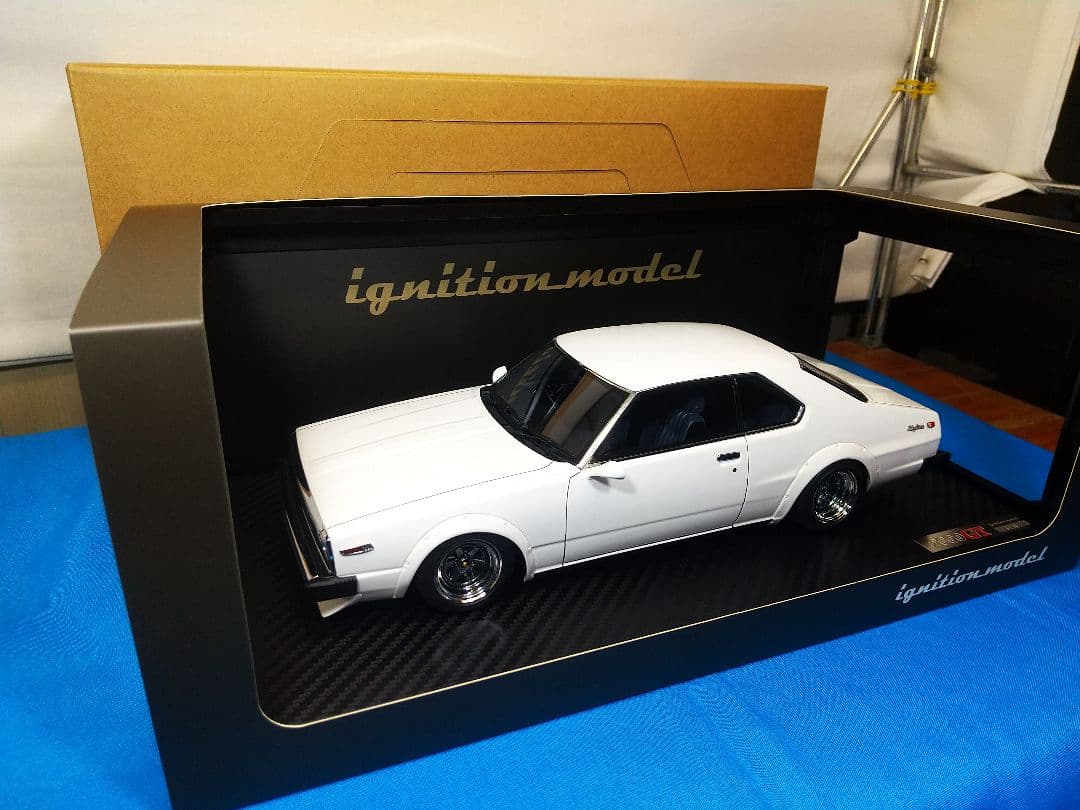 1/18 スカイライン 2000 GT-ES C210 ジャパン IG3231
