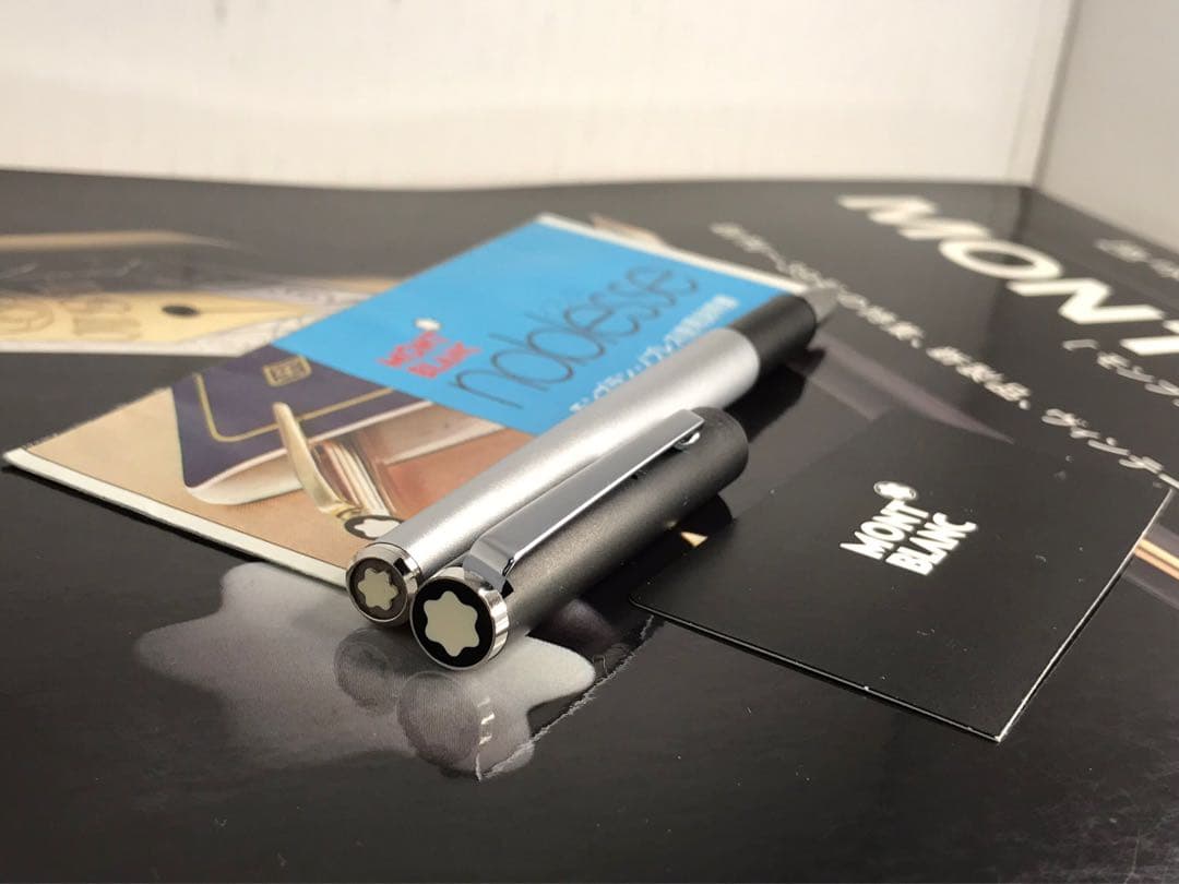 ⭐️非常に稀少なモデルNo1120ブラック&グラファイトメタリック仕上