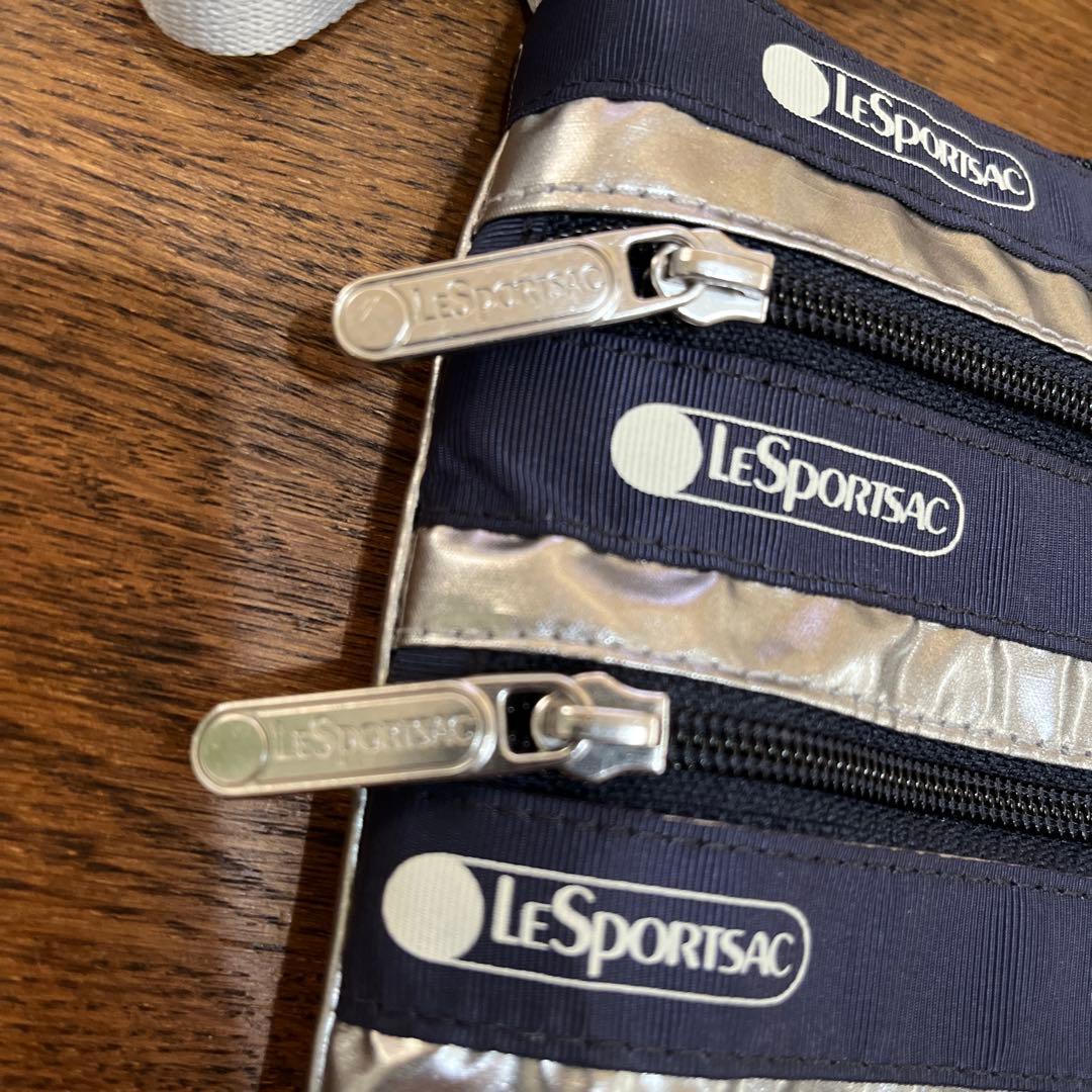 レスポートサック　LESPORTSAC ショルダーバック　シルバー