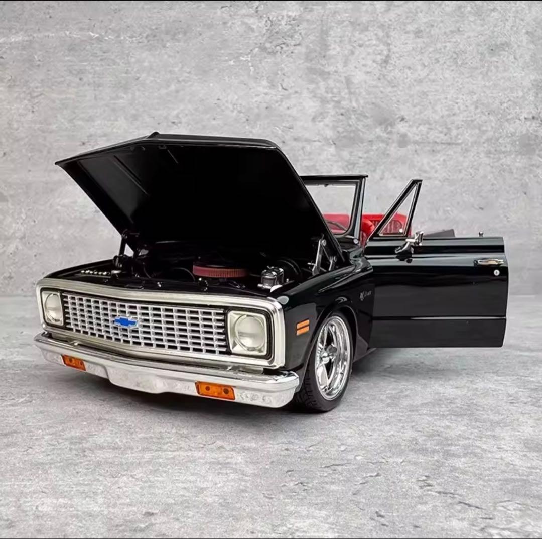 自動車 ACME 1/18 1972 Chevrolet Blazer Custom