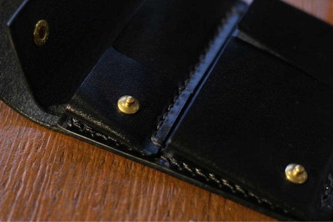 限定1点（受注1年以上待ち）黒羽（CROW）コンパクトウォレット