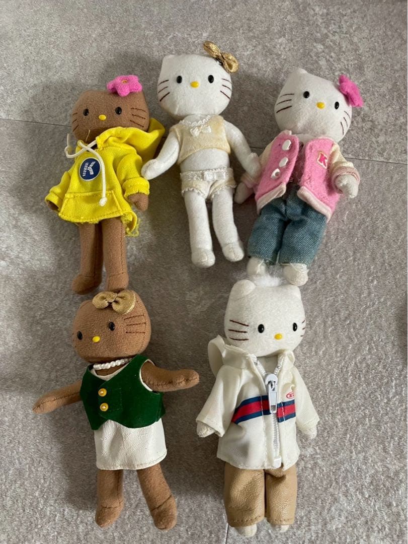 w*r様 90年代物☆ハローキティお着替えセット