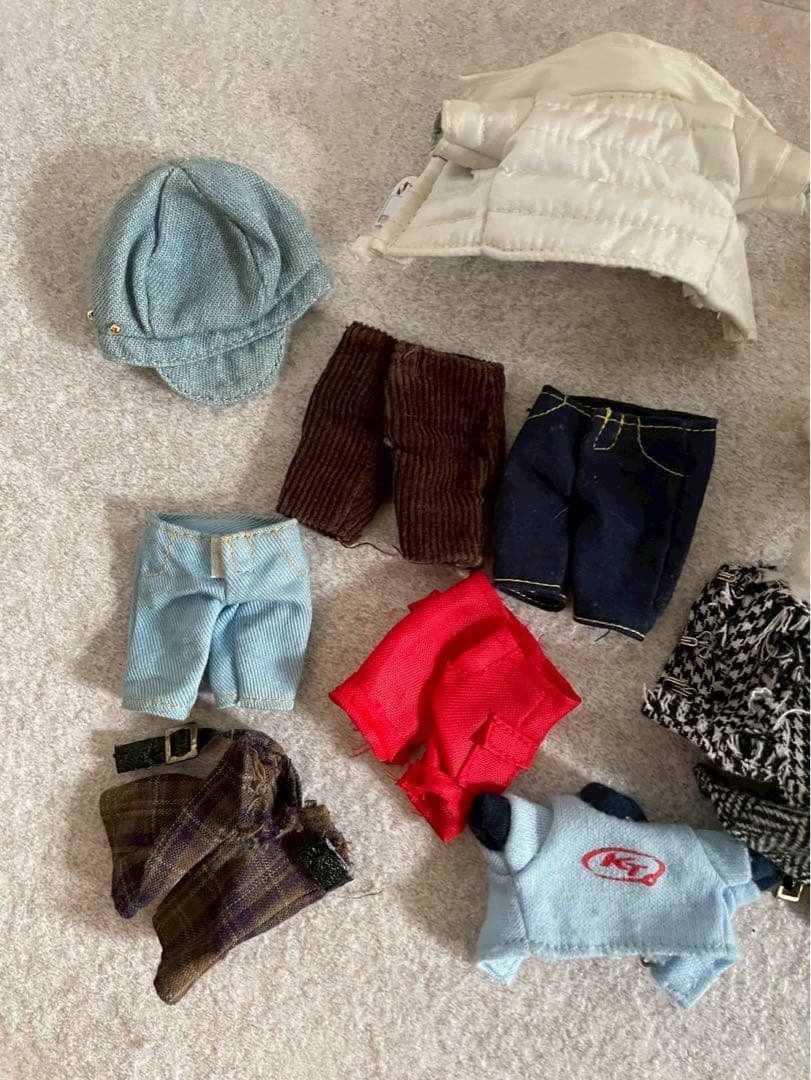 w*r様 90年代物☆ハローキティお着替えセット