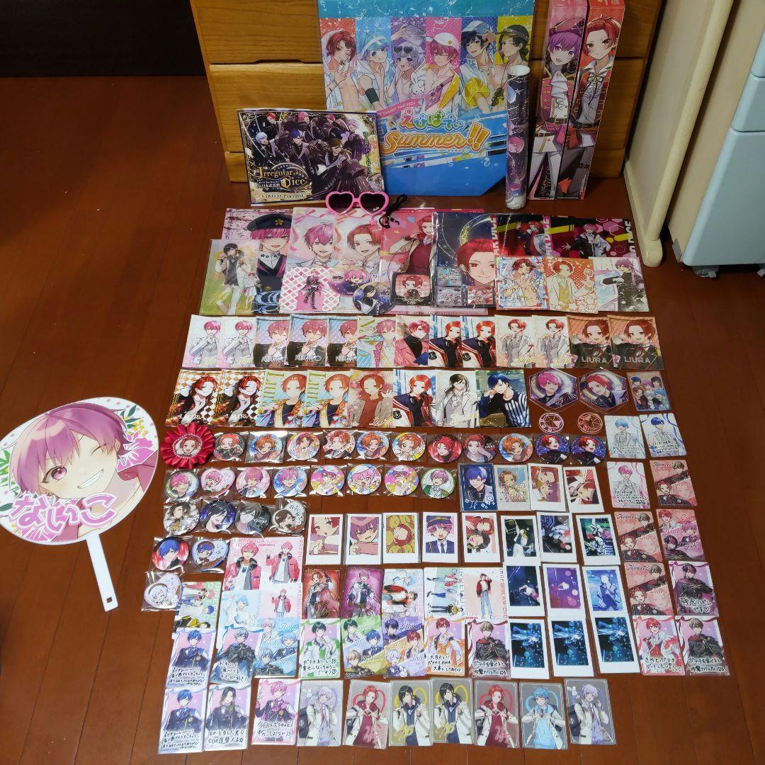 いれいすグッズまとめ売り Tシャツ付き - メルカリ