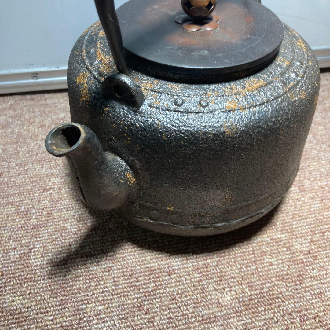 龍文堂富士図銀象嵌入り鉄瓶