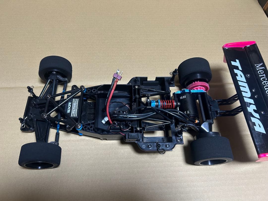 1990 Mercedes-Benz C11 1/10スケールRCカー