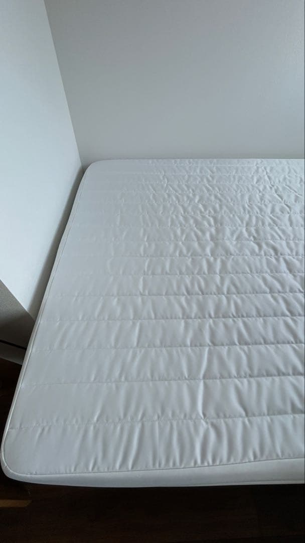 ちゃこ　セミダブル 脚付きマットレス ホワイト／未使用