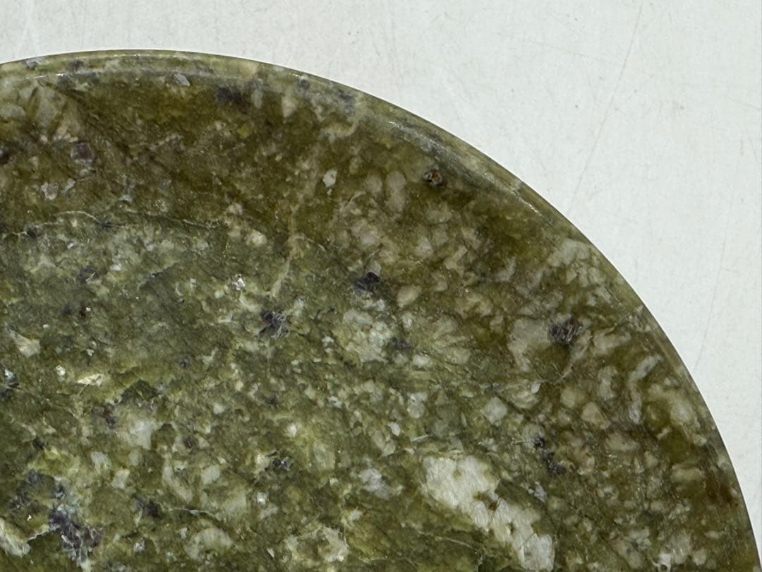 中国 砡製 高台皿 重さ675g 送料込み251113