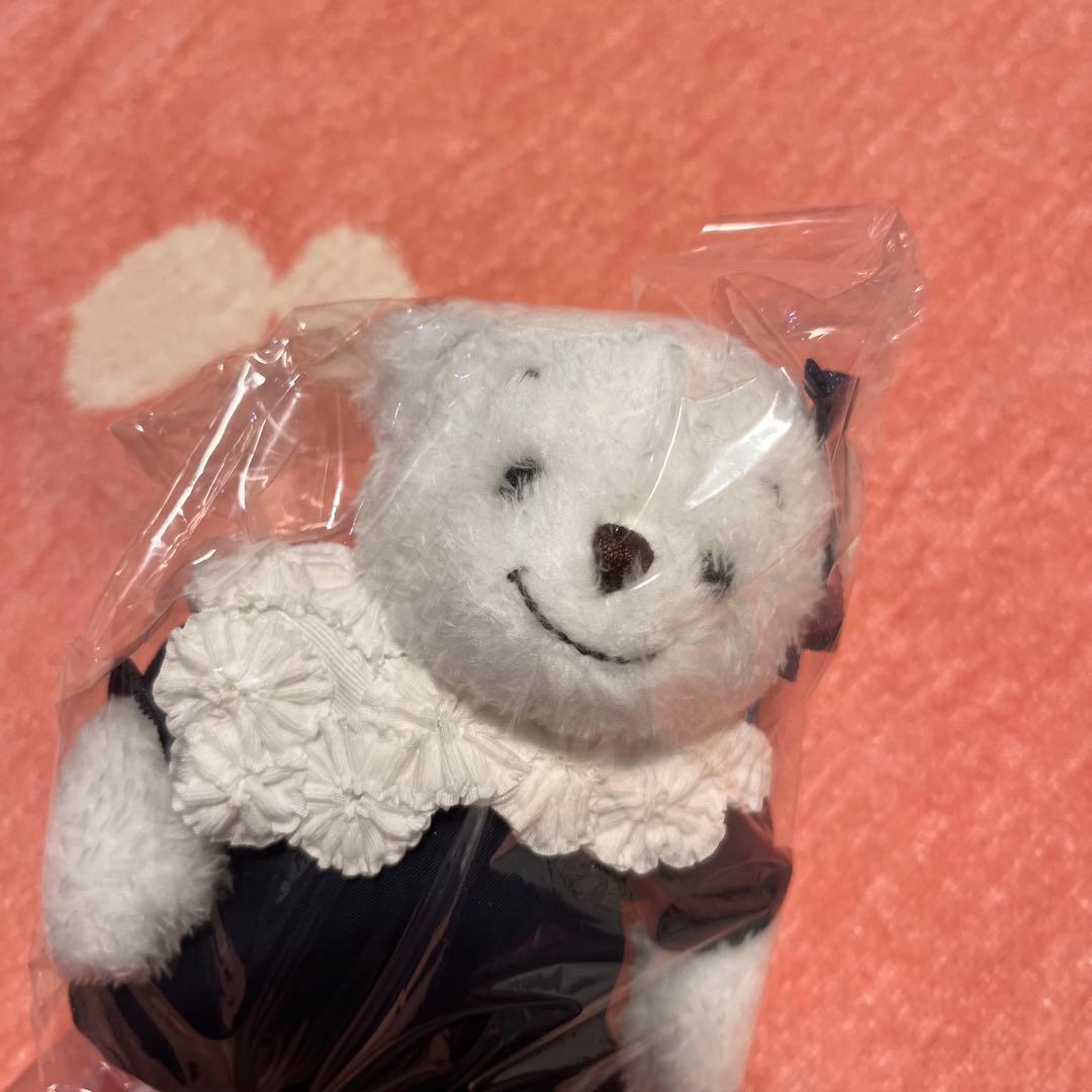 ファミリア × yori コラボ ホイップマスコットベアー - メルカリ