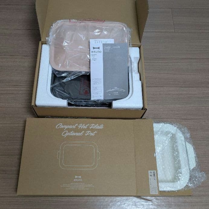 【新品】ブルーノ・コンパクトホットプレート＆セラミックコート鍋のセット