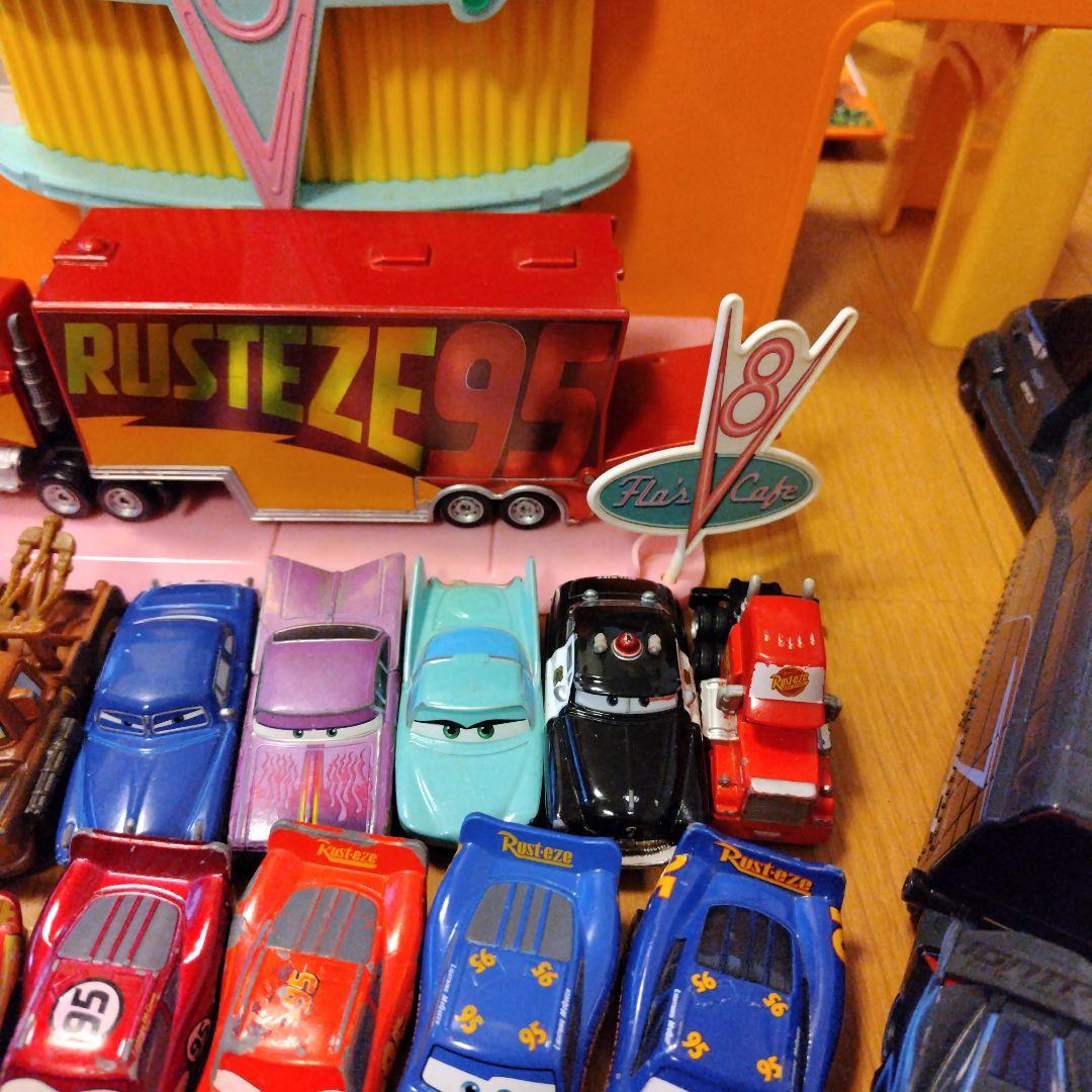 カーズ ディズニー トミカ等 セット47台 ラジエータースプリングス まとめ売り