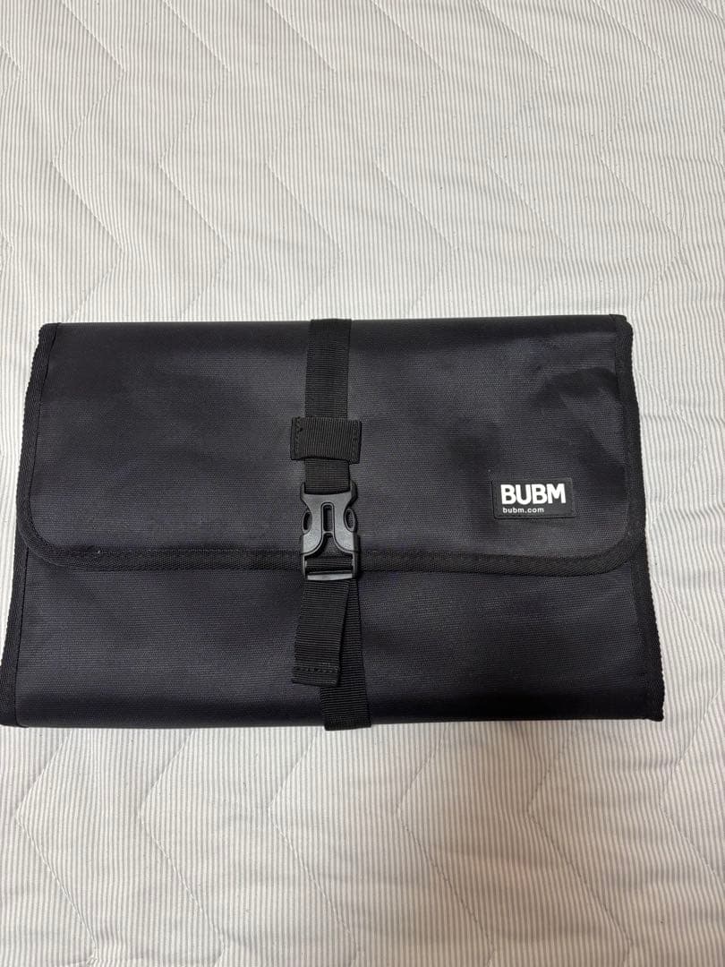 Dyson Airwrap ヘアスタイラー（限定色 ダークブルー/コッパー）