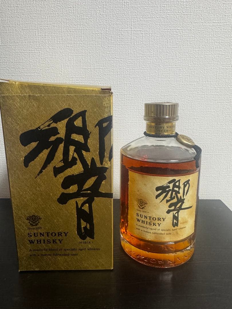 SUNTORY サントリー 響 Hibiki ゴールドラベル 750ml 43% - メルカリ