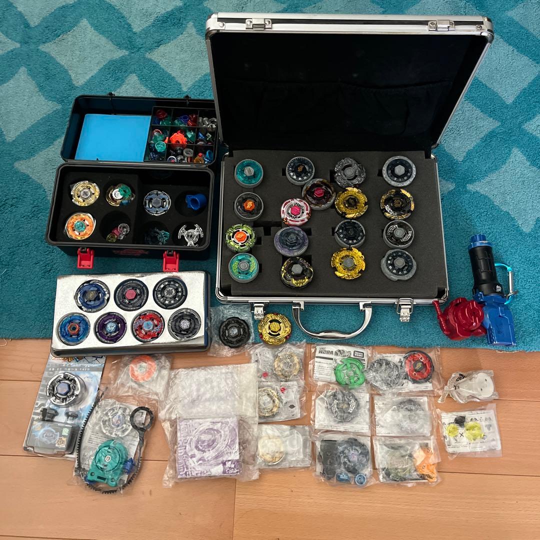 メタルファイトベイブレード 30個まとめ売り メタルファイト