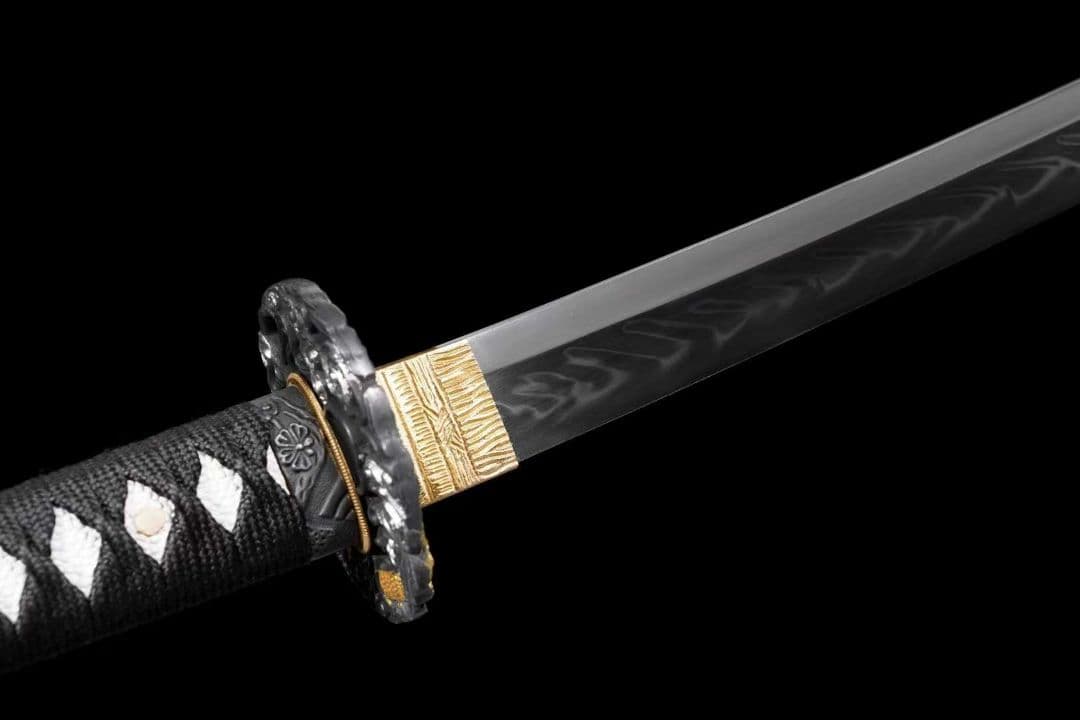 【鎌倉】古兵器 刀装具 日本刀　模造刀 居合刀 武士道 鑑賞用 美術刀 贈り物