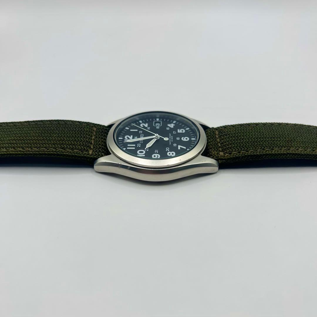 【ミリタリー】Seiko セイコー 腕時計 クォーツ 10気圧防水 日本製