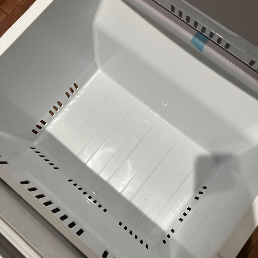 送料無料 アイリスオーヤマ　冷凍冷蔵庫 IRSN-32B-S 2023年製