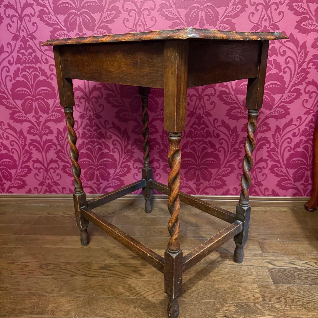 英国アンティーク 木製 ツイストレッグテーブル オケージョナルテーブル