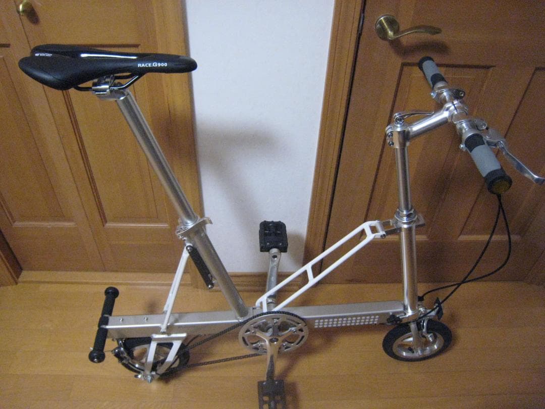 【程度良】キャリーミー(Carry me) ８インチ折りたたみ自転車 シルバー