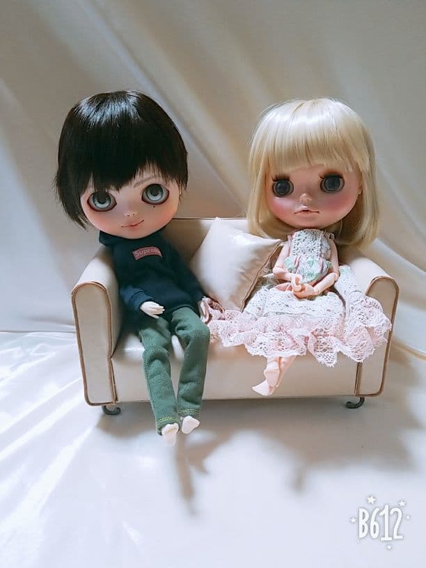 ブライス リカちゃん ドルフィー ドール用 ミニチュアソファー出品参考画像