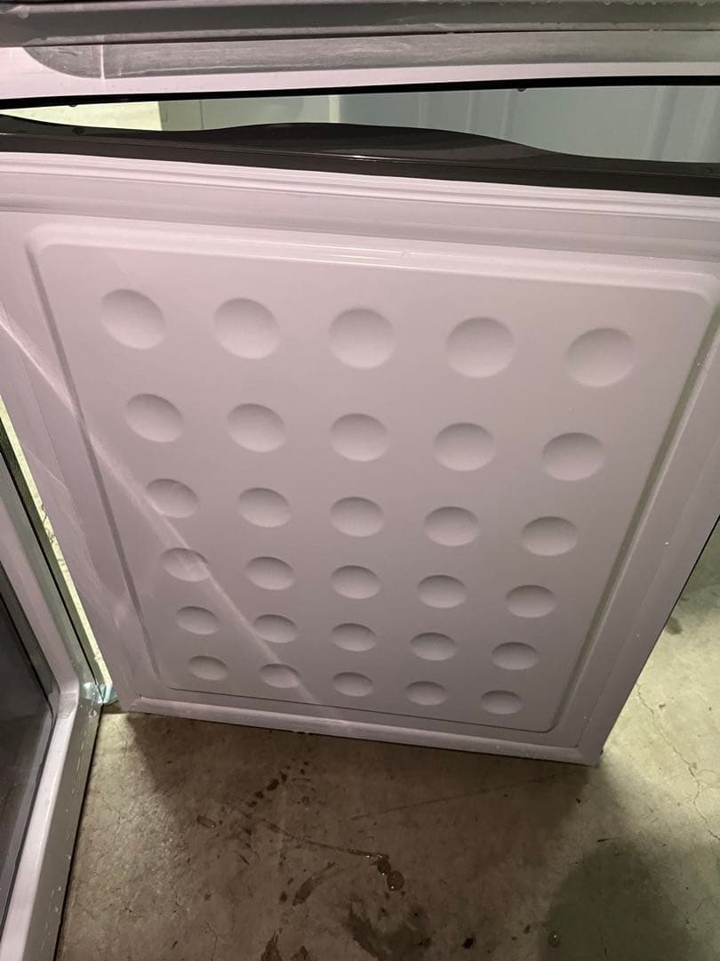 女性オーナー TCL ノンフロン冷凍冷蔵庫126L グレー 2025年製