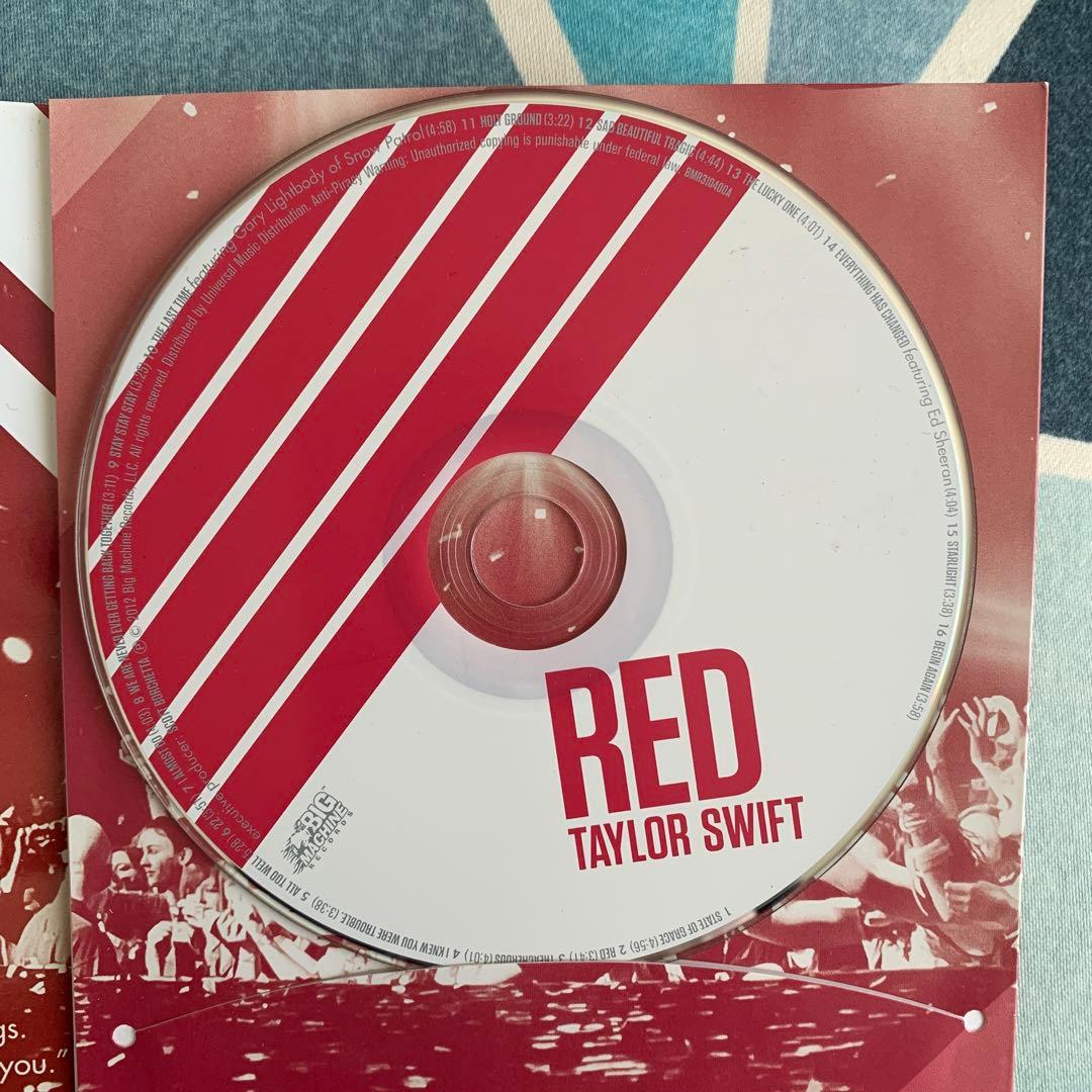 RED Taylor Swift フォトブック付き 限定版 - メルカリ