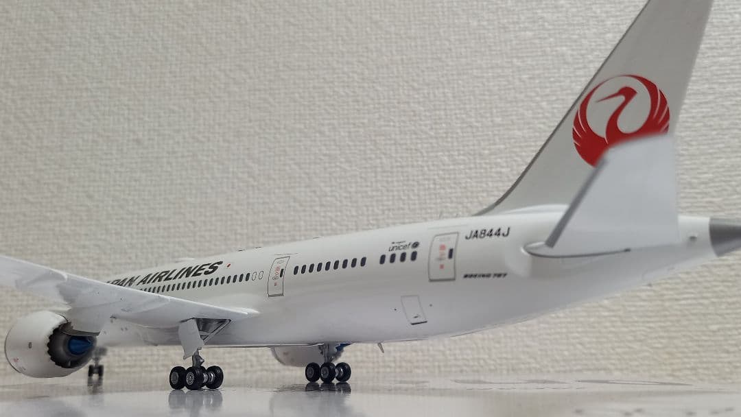 SQWings 1/200 JAL B787-8 JA844J 完成品