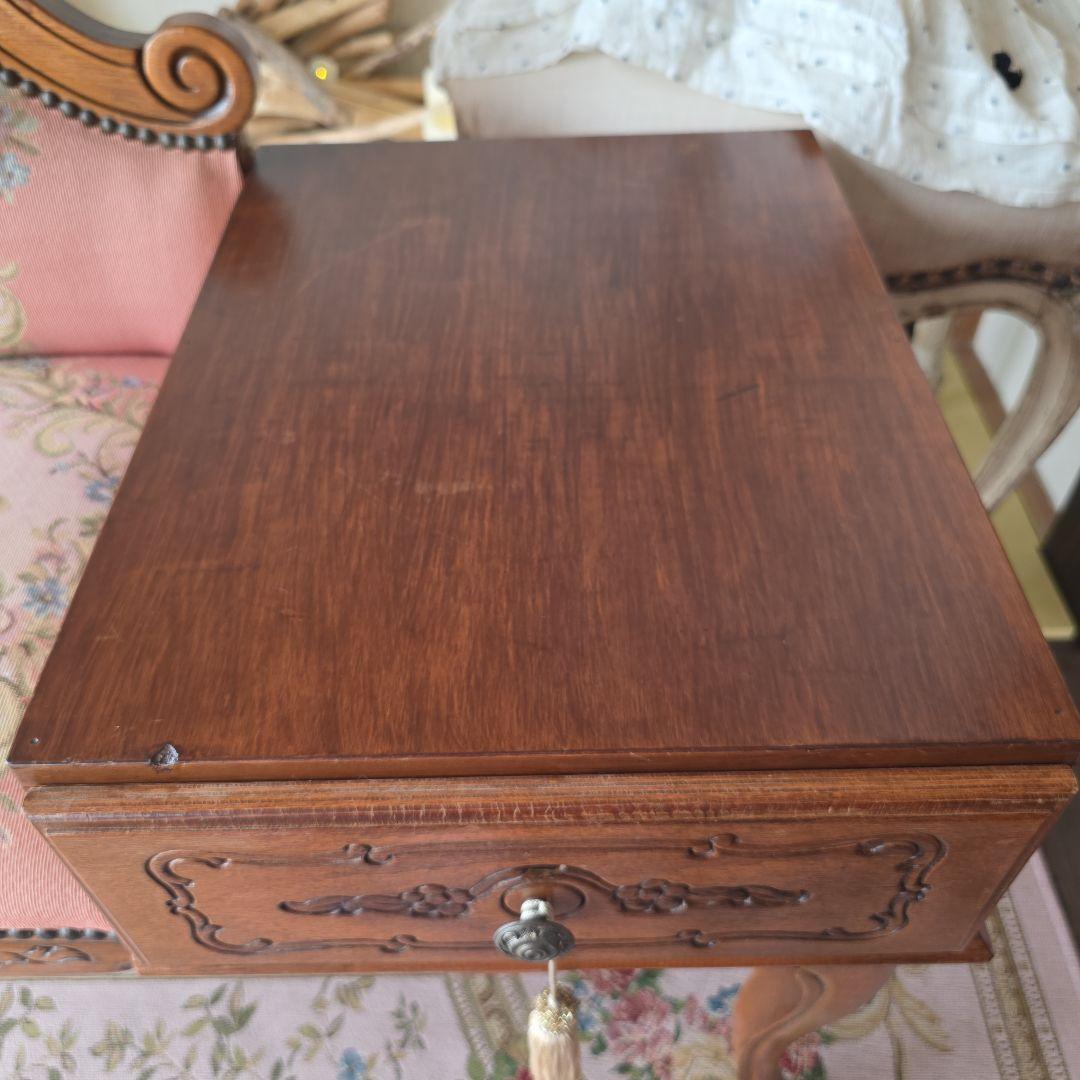 お取り置きとなりました 英国アンティーク ゴブラン織 椅子 テーブル