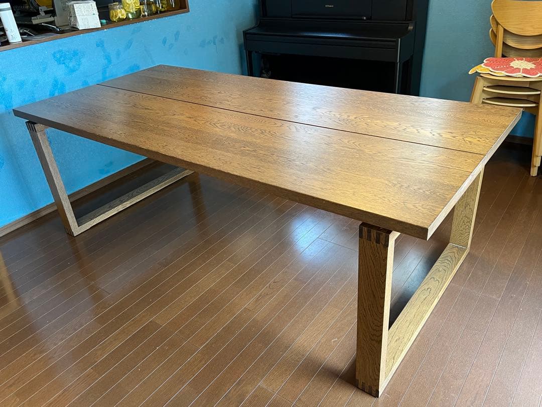 IKEA モールビロンガ MÖRBYLÅNGA ダイニングテーブル 220cm