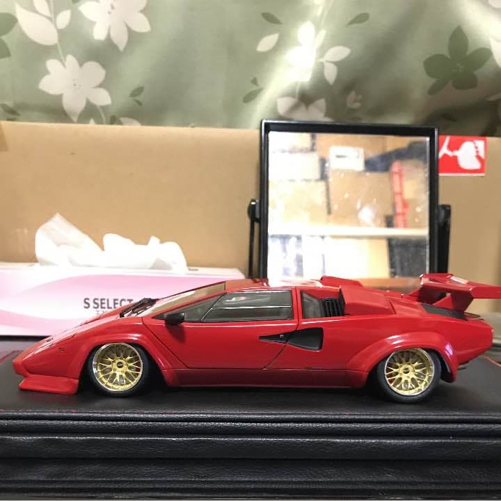 1/18 ランボルギーニカウンタックLP5000Sカスタム