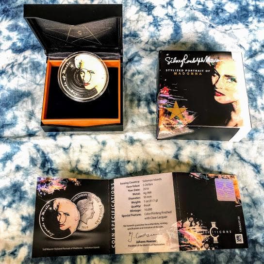 新品】2019 ソロモン諸島 マドンナ カラー銀貨 専用ケース 保証書付