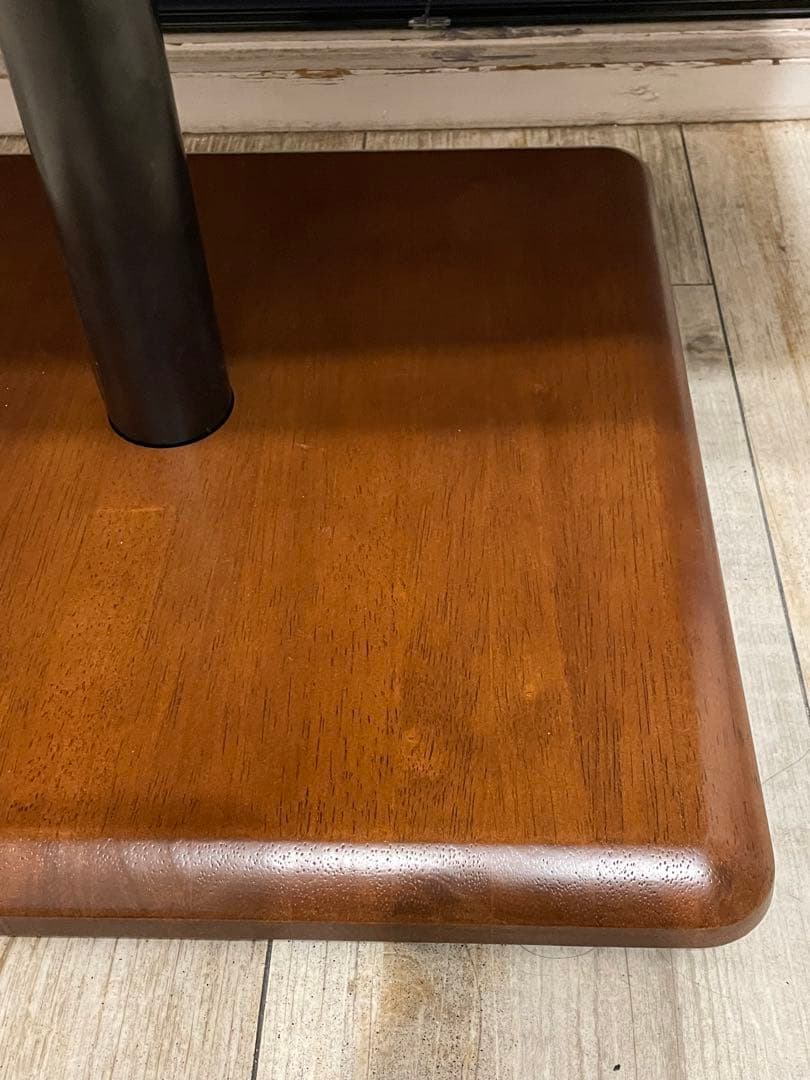 美品　カリモク60 カフェテーブル