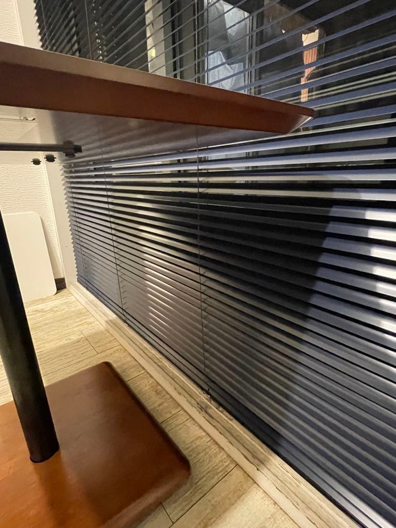 美品　カリモク60 カフェテーブル