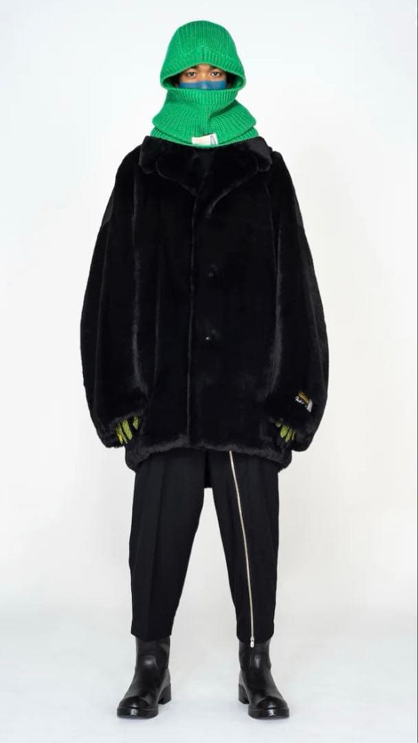 ワン ソロイストバルーンシェイプド ファーコート