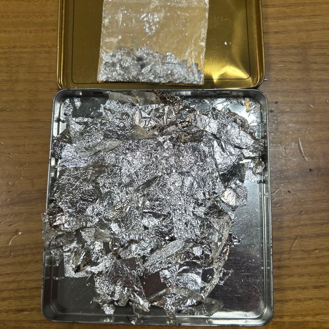 値下げ　七宝焼　新品材料118点焼いてあるもの32点　銀箔もあります　おまけ追加