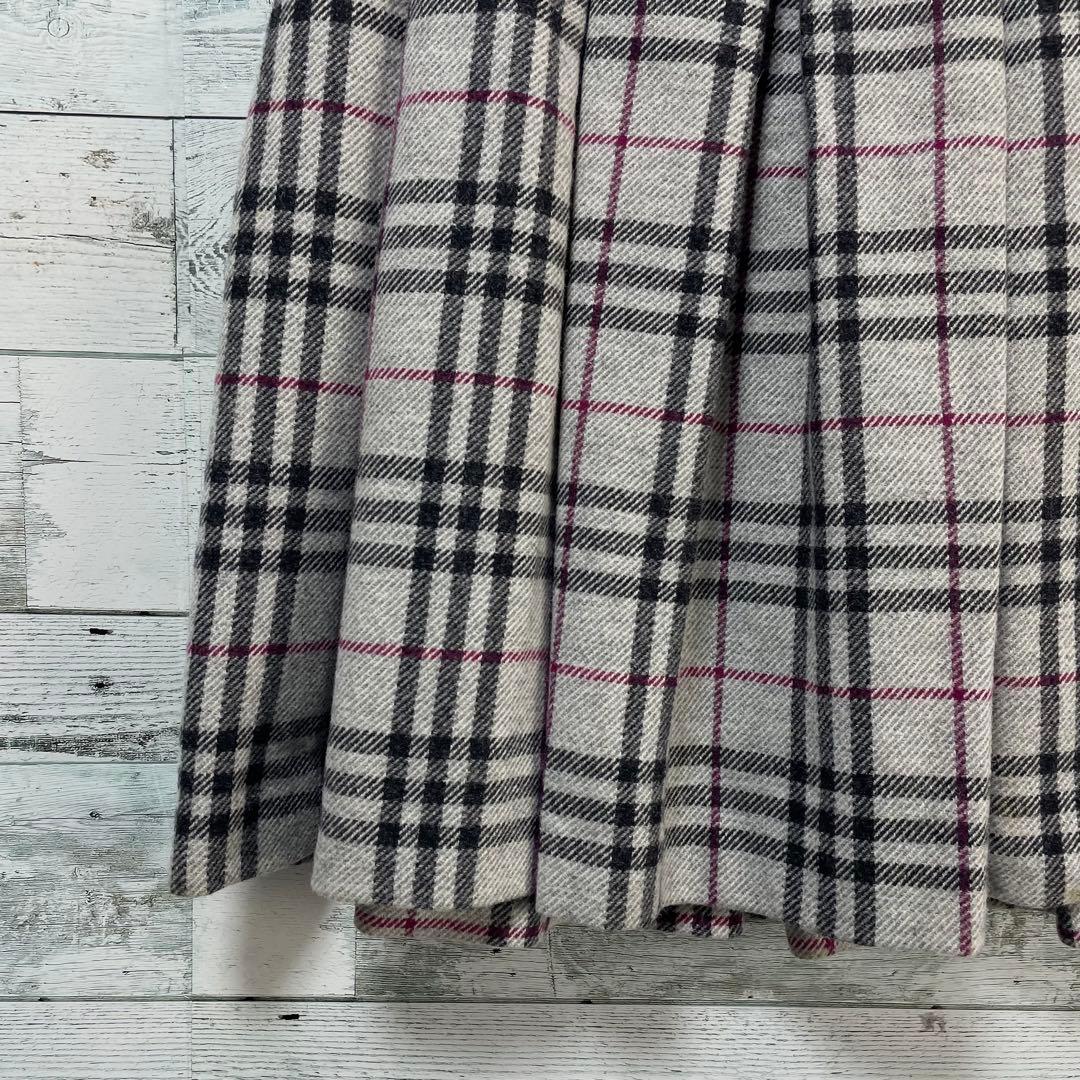 ☆未使用・タグ付☆バーバリーロンドン　ノバチェック柄タックスカート　アルパカ素材