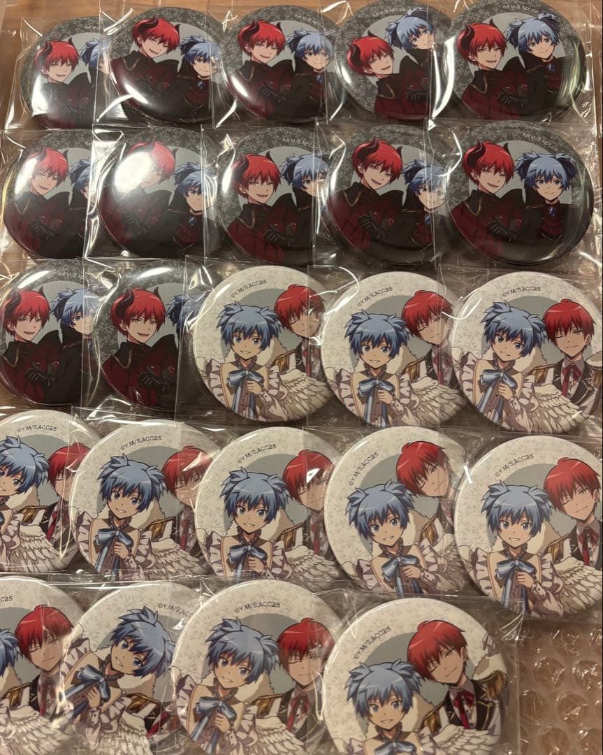 暗殺教室 潮田渚 赤羽業 缶バッジ 天使12点、悪魔12点 ビックカメラ