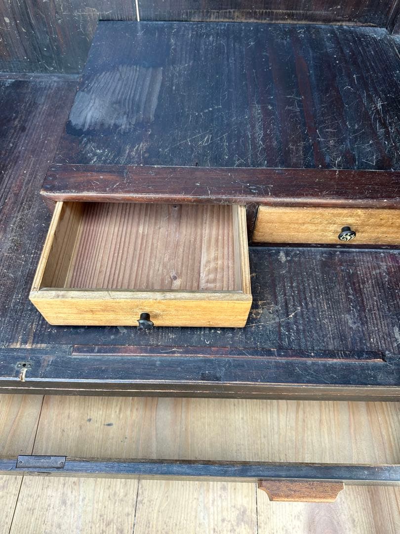 瞬間的値下げ❗️アンティーククローゼット箪笥洗浄済み！100年以上前