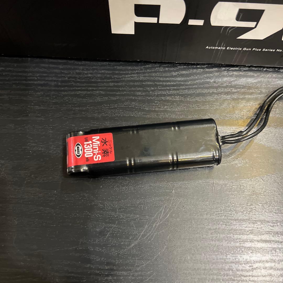 東京マルイ 電動ガンプラスシリーズ P90+ ラップ塗装品 充電器電池付き