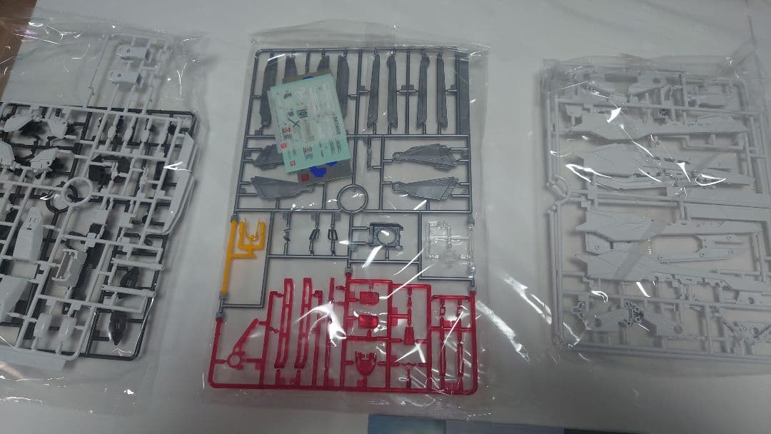 MG 1/100 フリーダムガンダム　ソリッドクリア（一番くじ B賞）