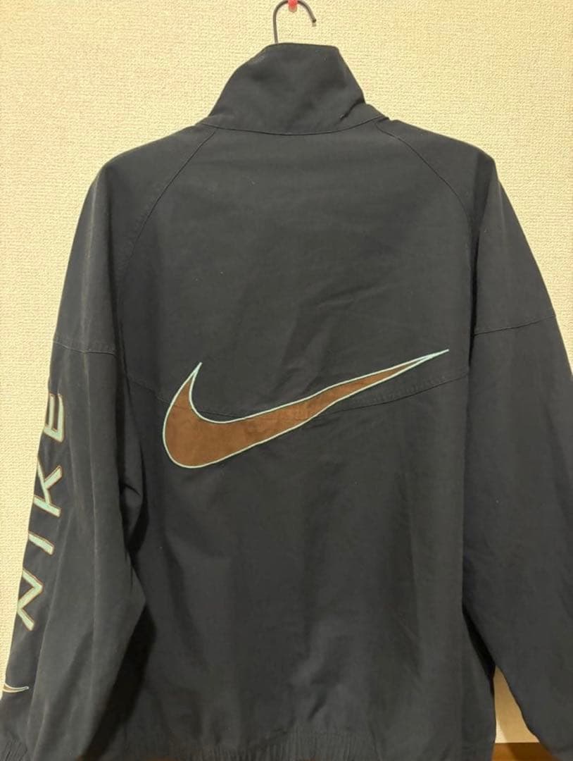 NIKE ジャケット　即購入⭕️