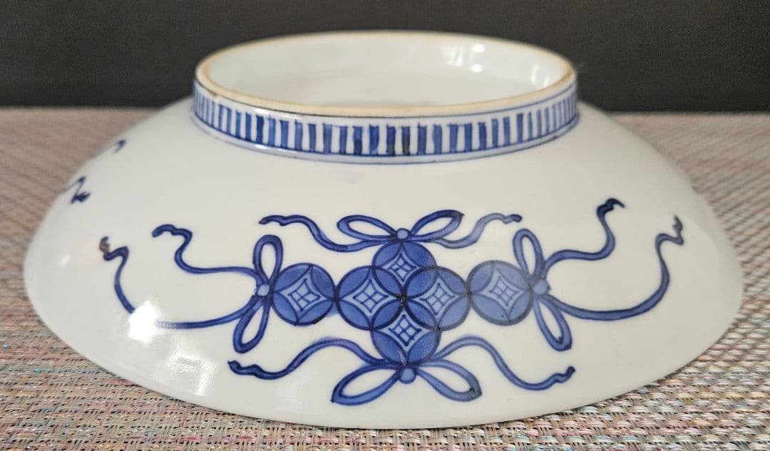 名品❗】 江戸時代後期後期鍋島藍鍋島花に唐草文径約20.9cm櫛高台皿